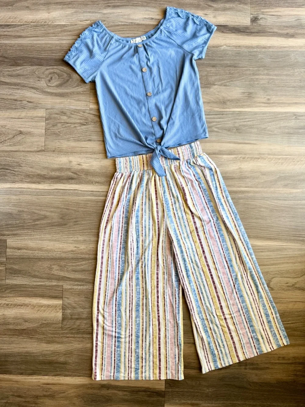 Knitworks two piece